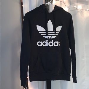 Adidas Sweatshirt